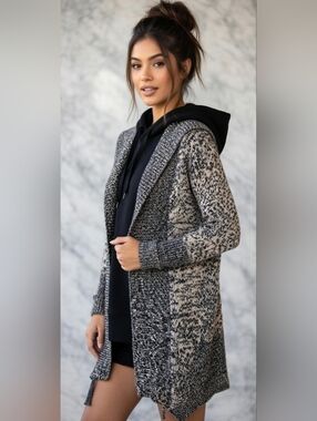 GAP Black & White Speckled Wool & Cotton Wide Collar Womens Swing Sweater Size M